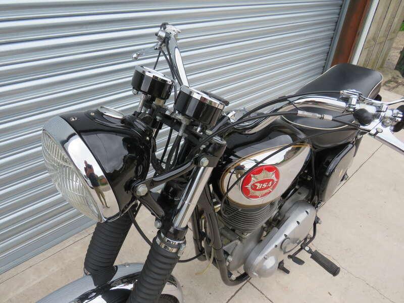 1959 BSA DBD34 GOLD STAR