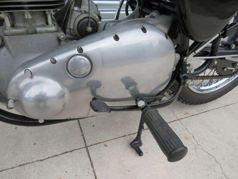 1959 BSA DBD34 GOLD STAR