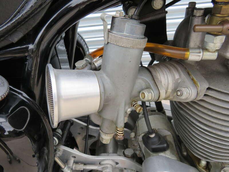 1959 BSA DBD34 GOLD STAR