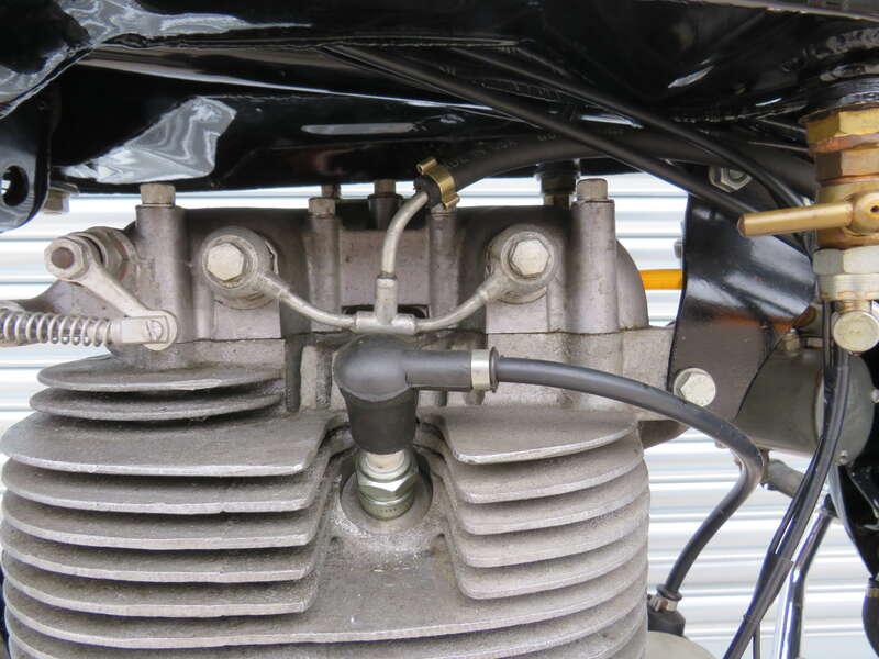 1959 BSA DBD34 GOLD STAR