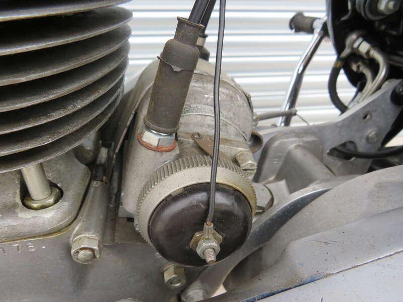 1959 BSA DBD34 GOLD STAR