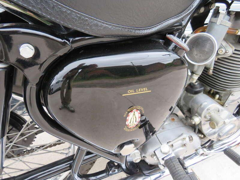 1959 BSA DBD34 GOLD STAR