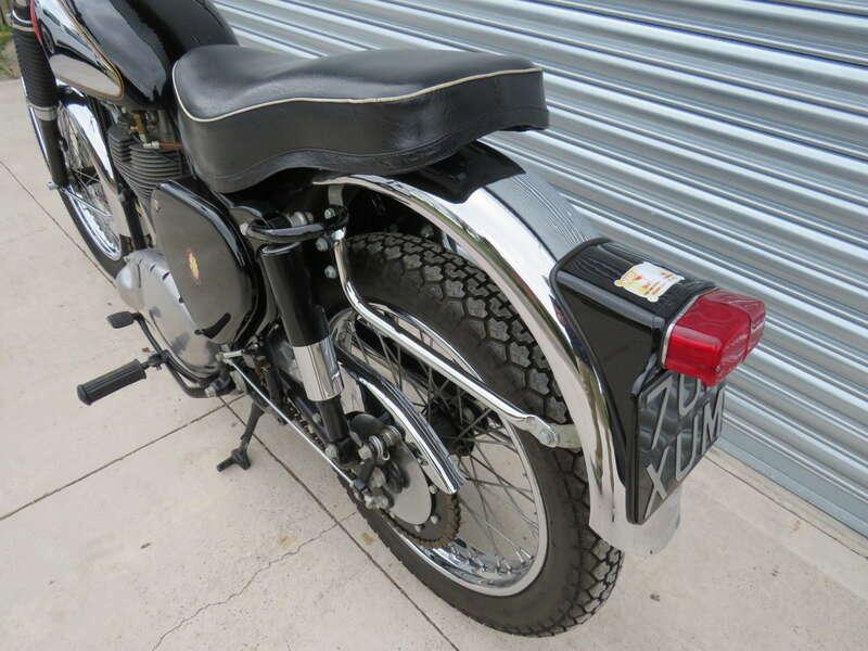 1959 BSA DBD34 GOLD STAR