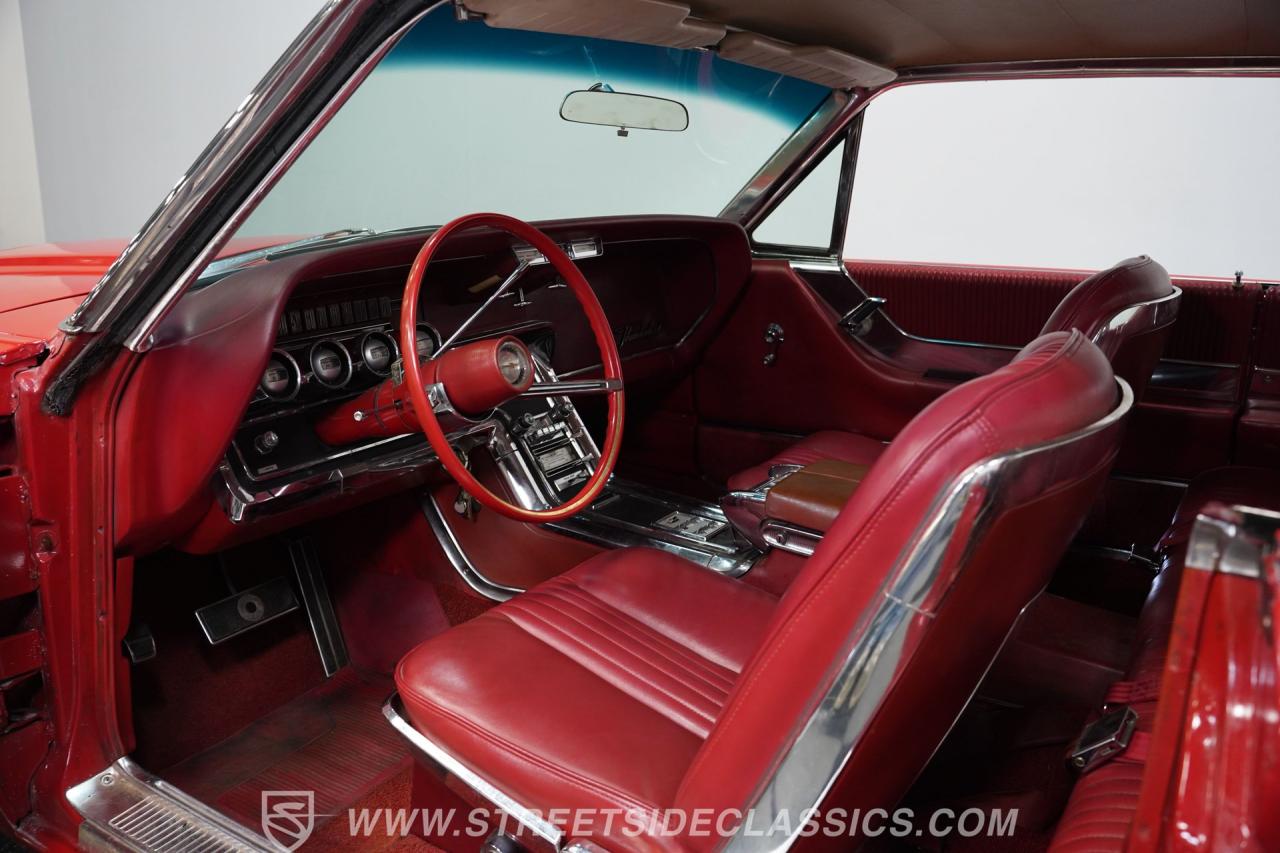 1965 Ford Thunderbird