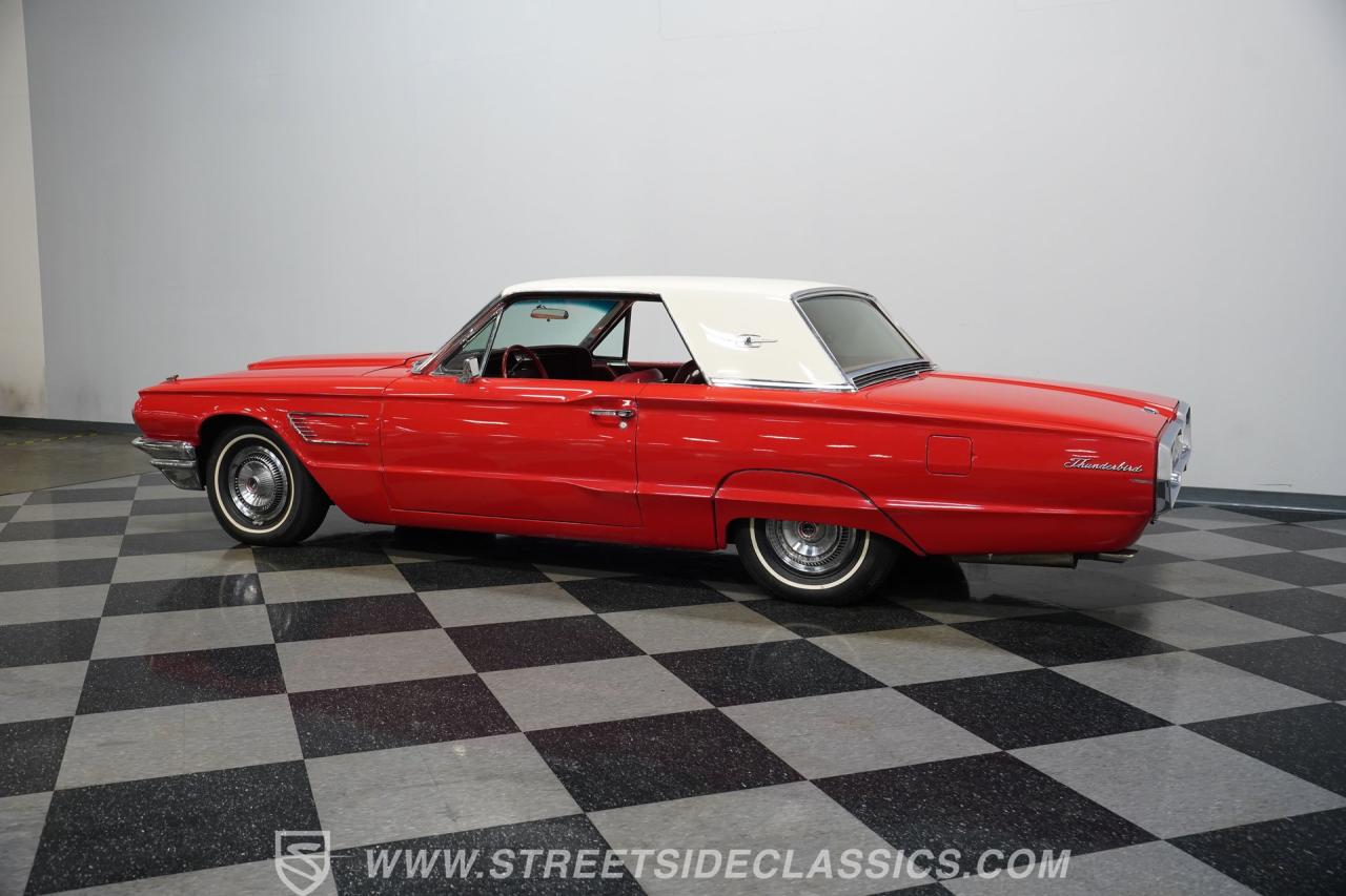 1965 Ford Thunderbird