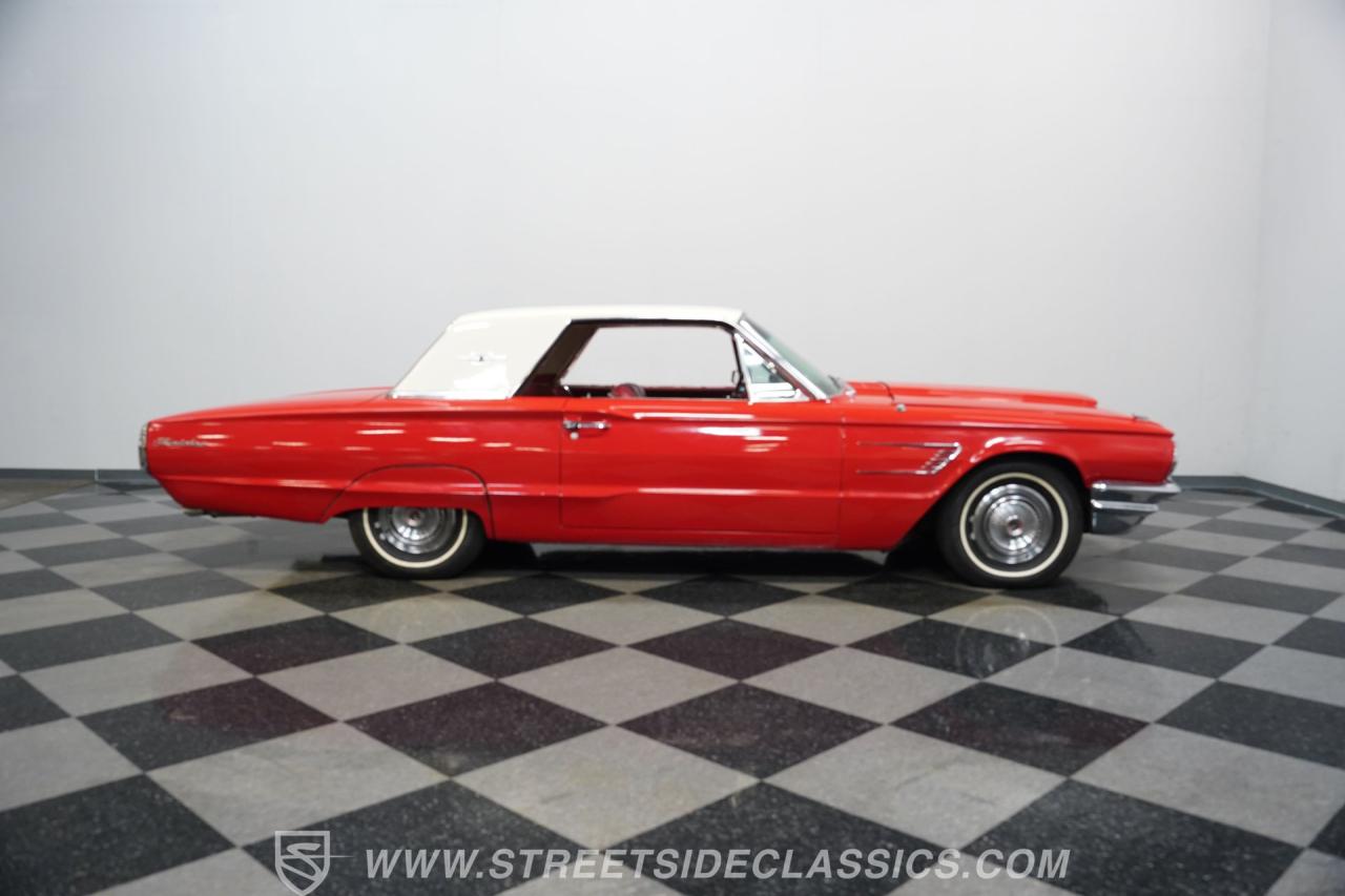 1965 Ford Thunderbird