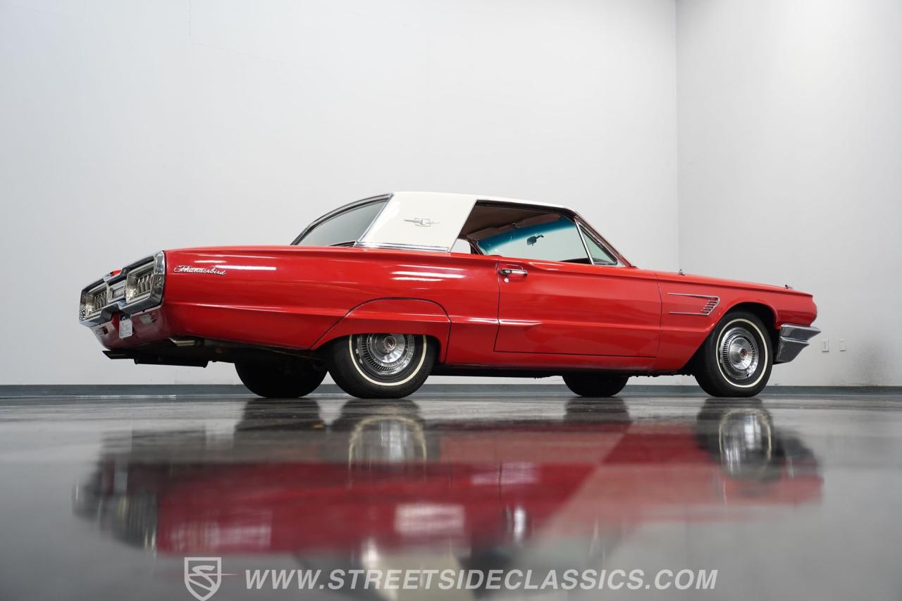 1965 Ford Thunderbird