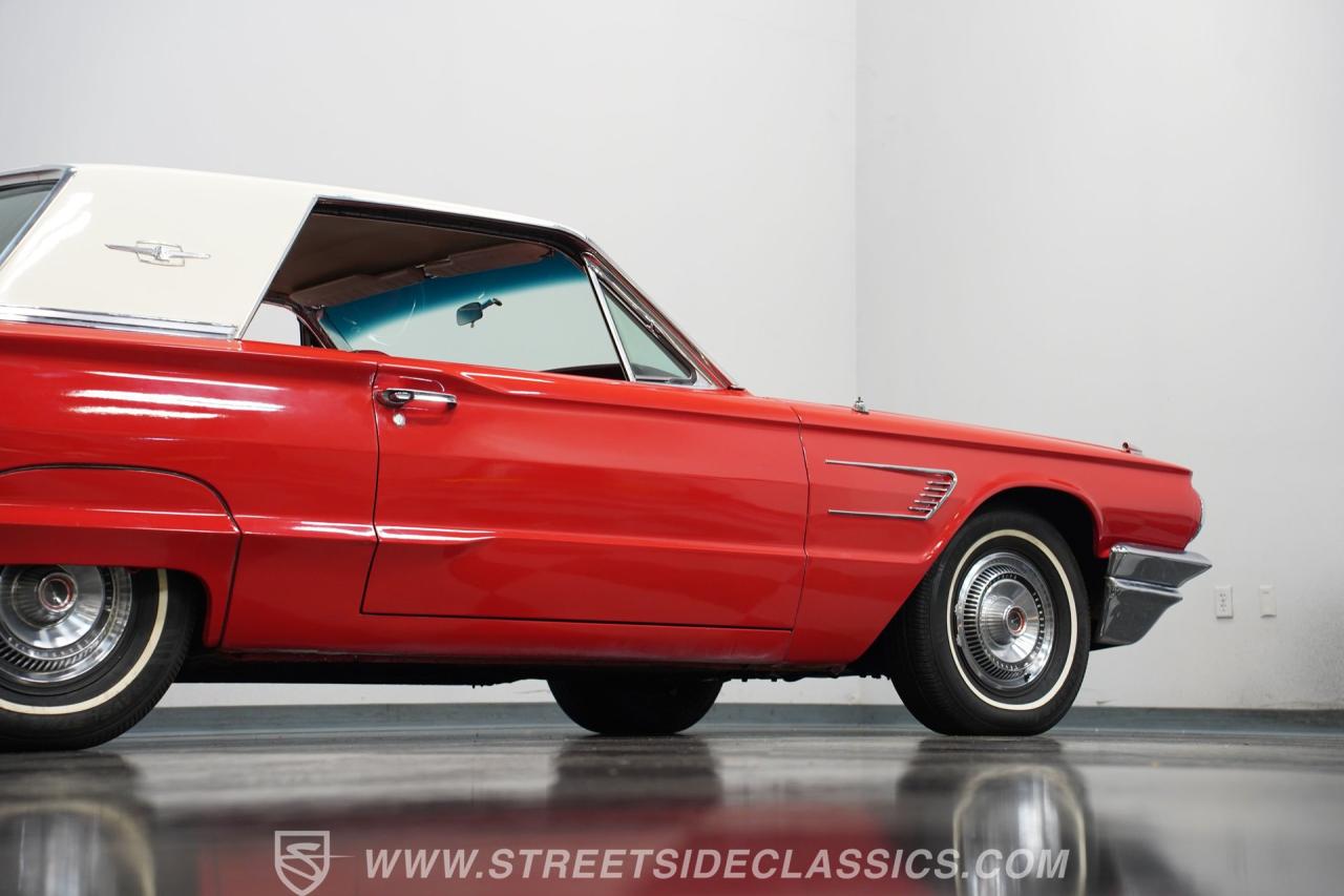 1965 Ford Thunderbird
