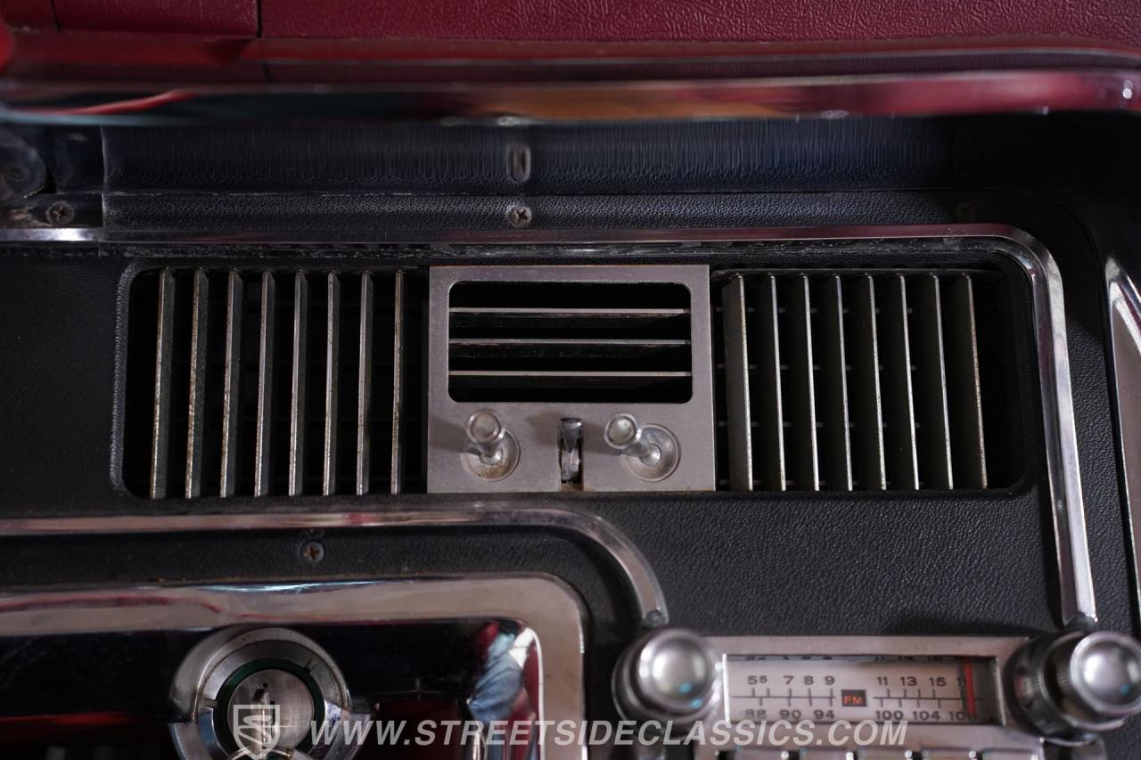1965 Ford Thunderbird
