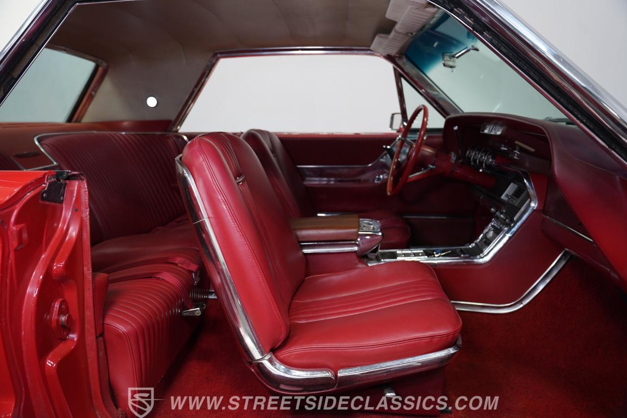 1965 Ford Thunderbird