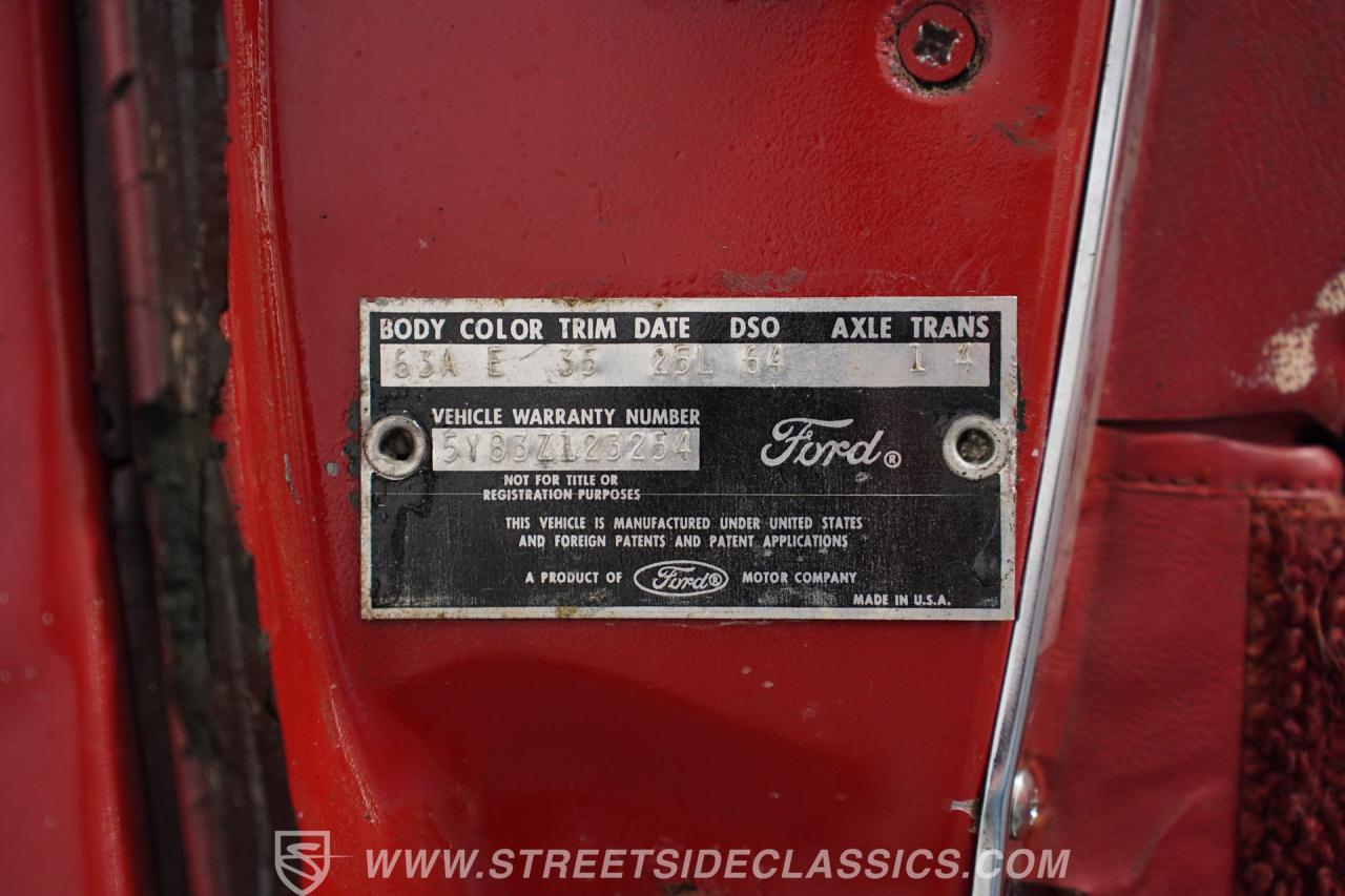 1965 Ford Thunderbird