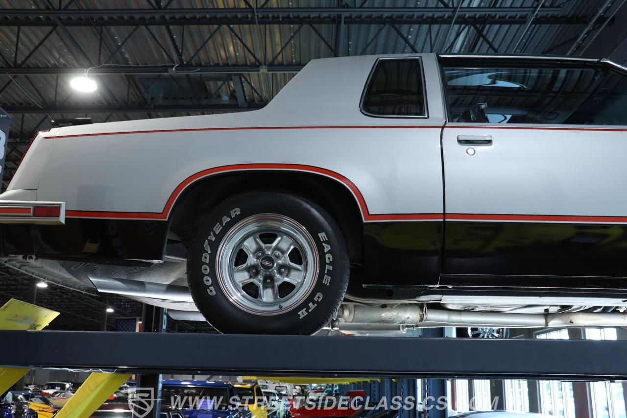 1984 Oldsmobile Cutlass Hurst/Olds
