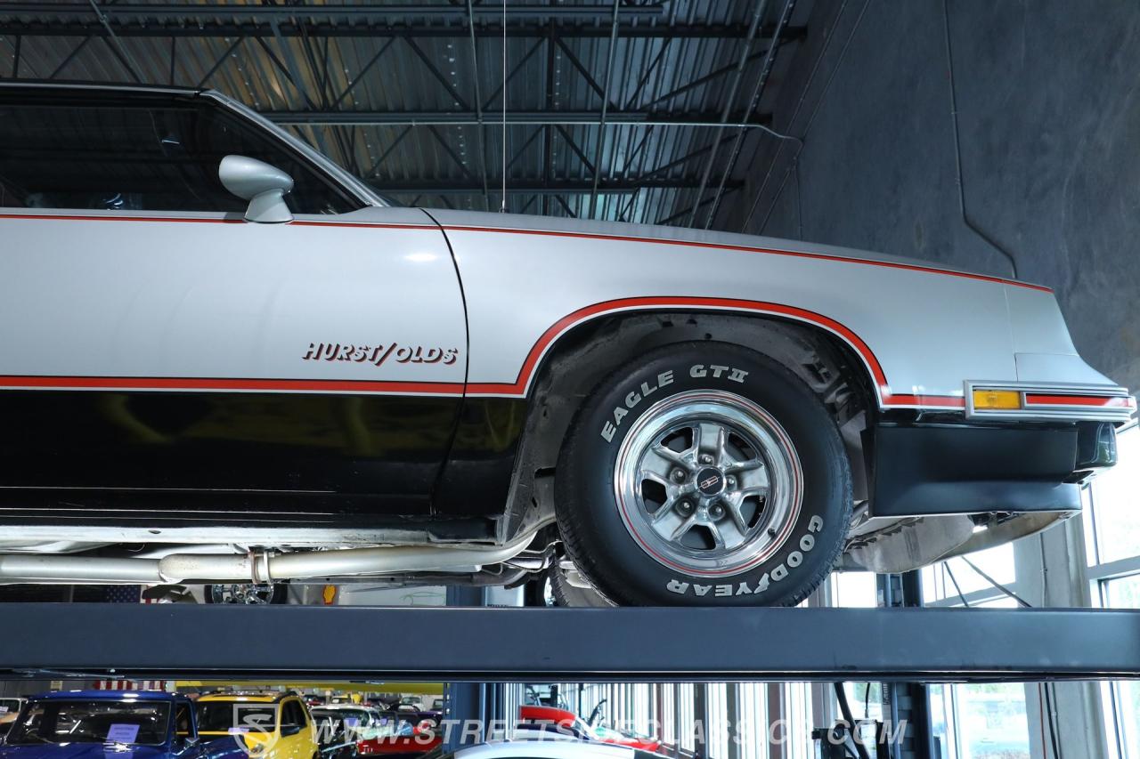 1984 Oldsmobile Cutlass Hurst/Olds