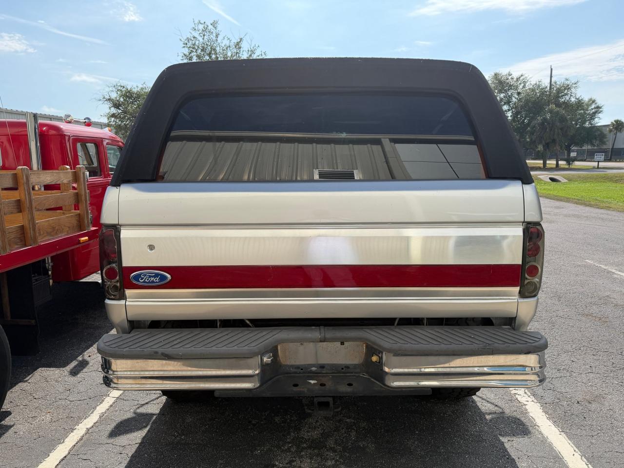 1990 Ford Bronco XLT 4X4