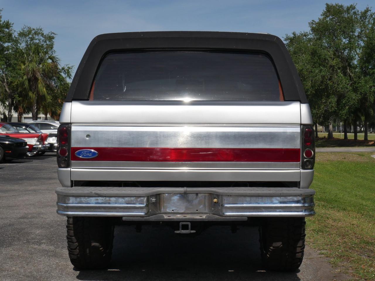 1990 Ford Bronco XLT 4X4