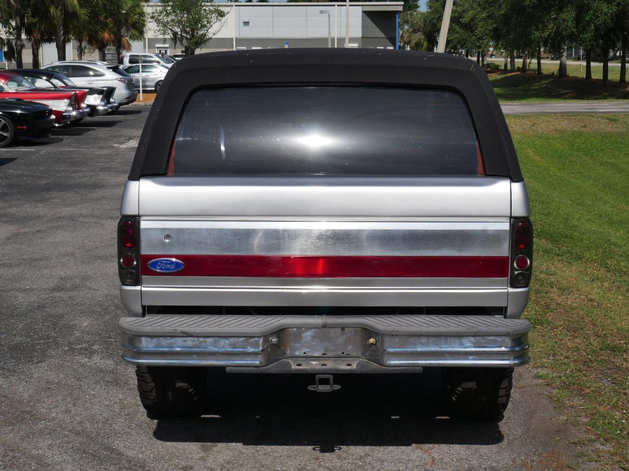 1990 Ford Bronco XLT 4X4