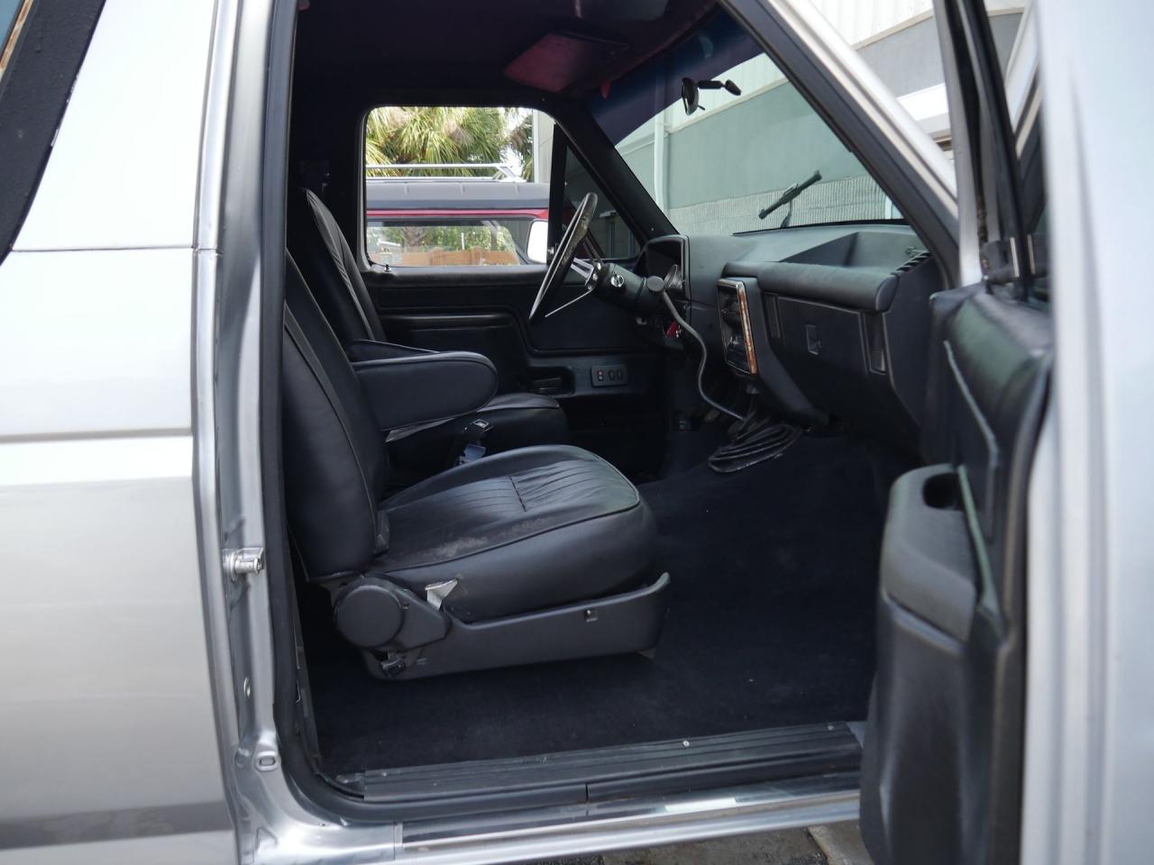 1990 Ford Bronco XLT 4X4