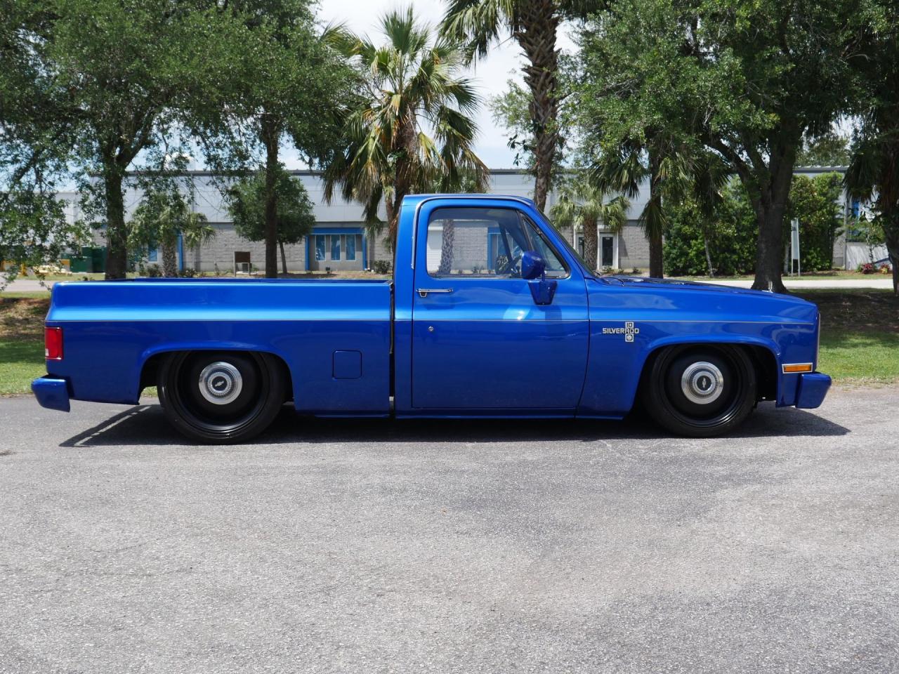 1986 Chevrolet Silverado C/K10 Short Bed Restomod