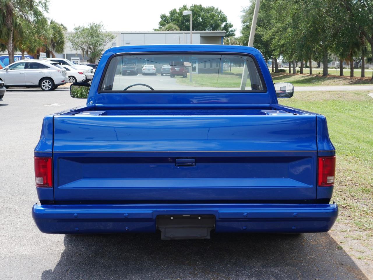 1986 Chevrolet Silverado C/K10 Short Bed Restomod