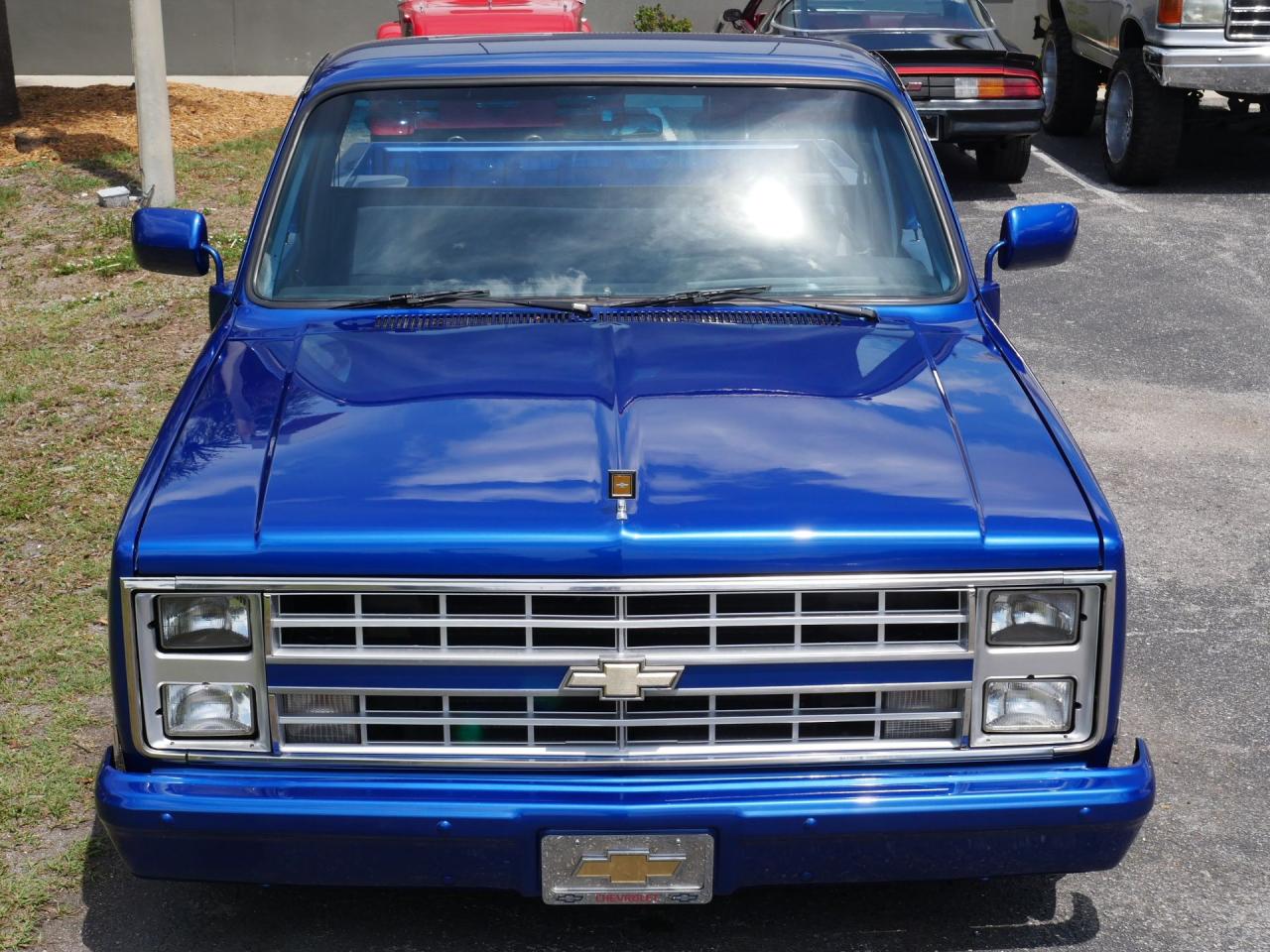 1986 Chevrolet Silverado C/K10 Short Bed Restomod