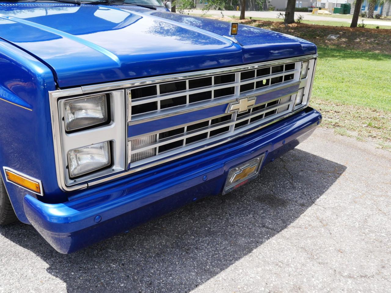 1986 Chevrolet Silverado C/K10 Short Bed Restomod