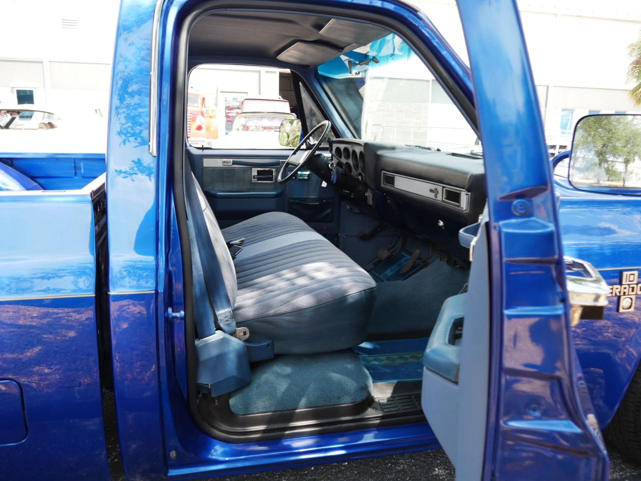 1986 Chevrolet Silverado C/K10 Short Bed Restomod