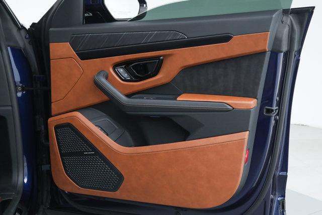 2024 Lamborghini Urus