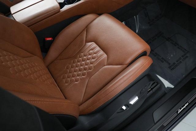 2024 Lamborghini Urus