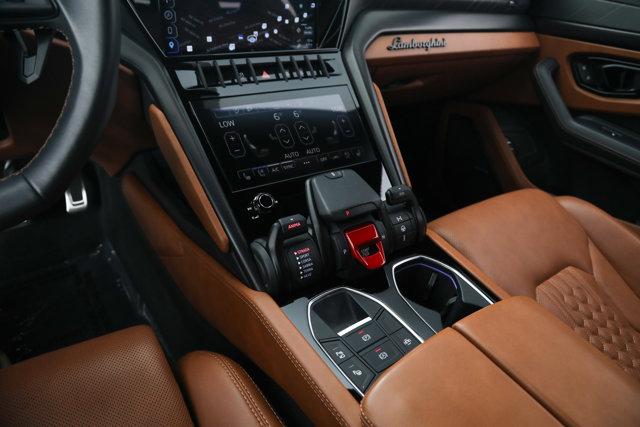 2024 Lamborghini Urus