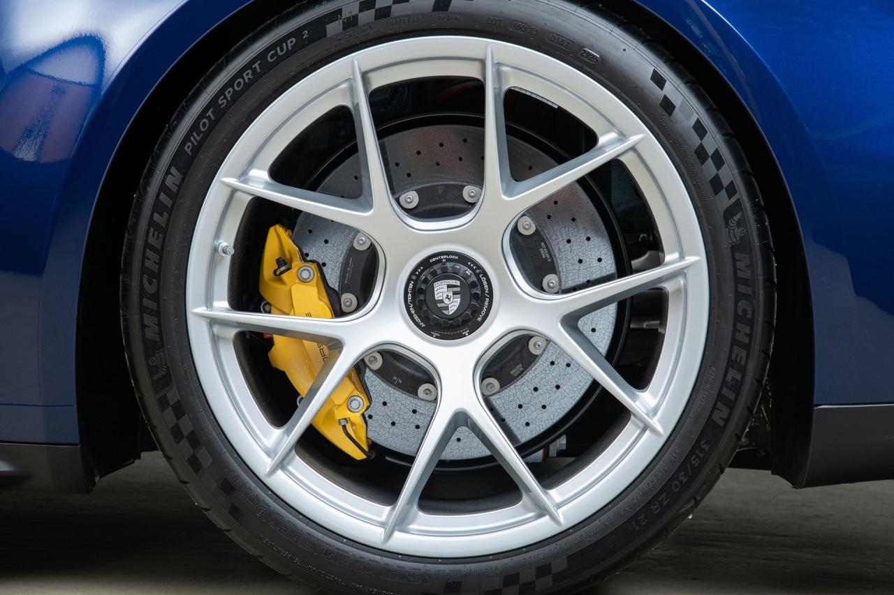 2026 Porsche 911 GT3 Touring