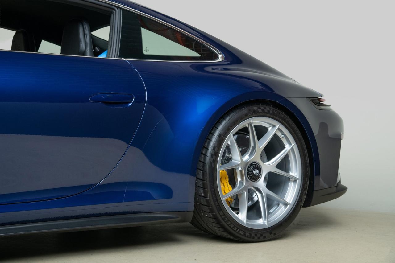 2026 Porsche 911 GT3 Touring