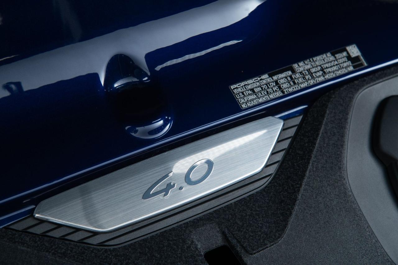 2026 Porsche 911 GT3 Touring
