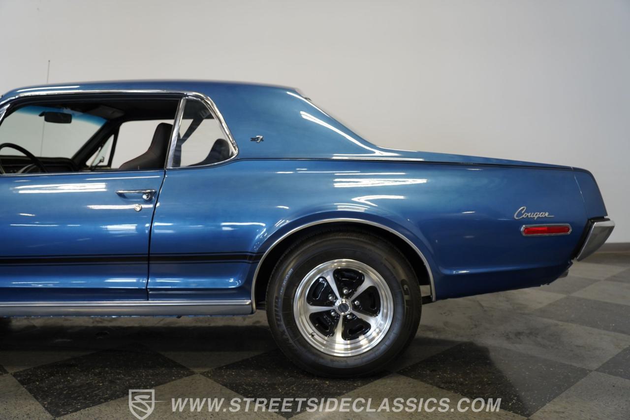 1968 Mercury Cougar XR7