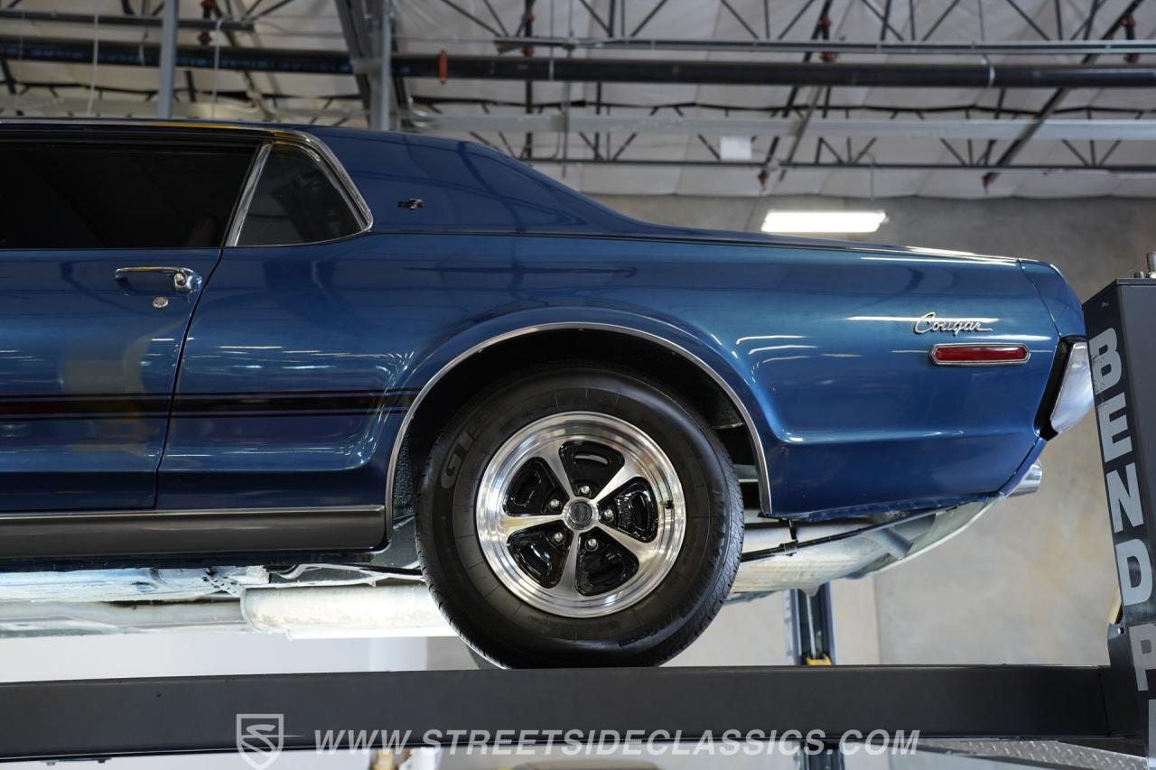 1968 Mercury Cougar XR7