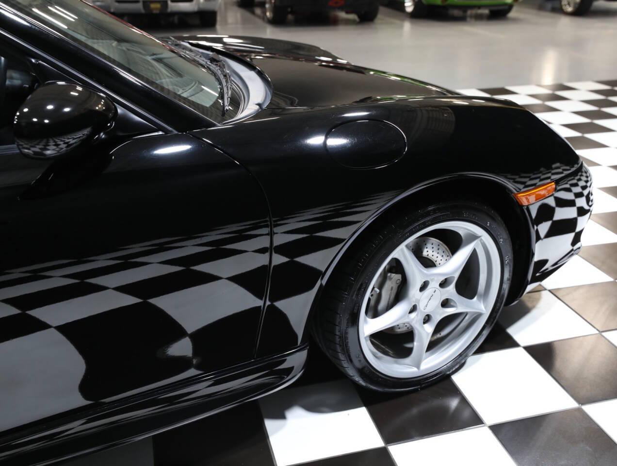 2003 Porsche 911