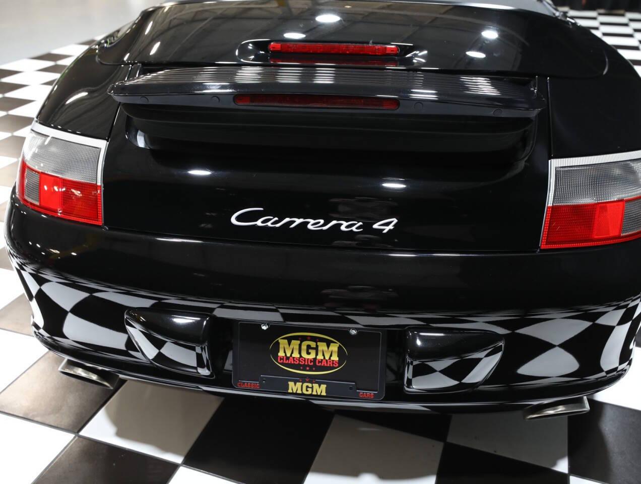 2003 Porsche 911