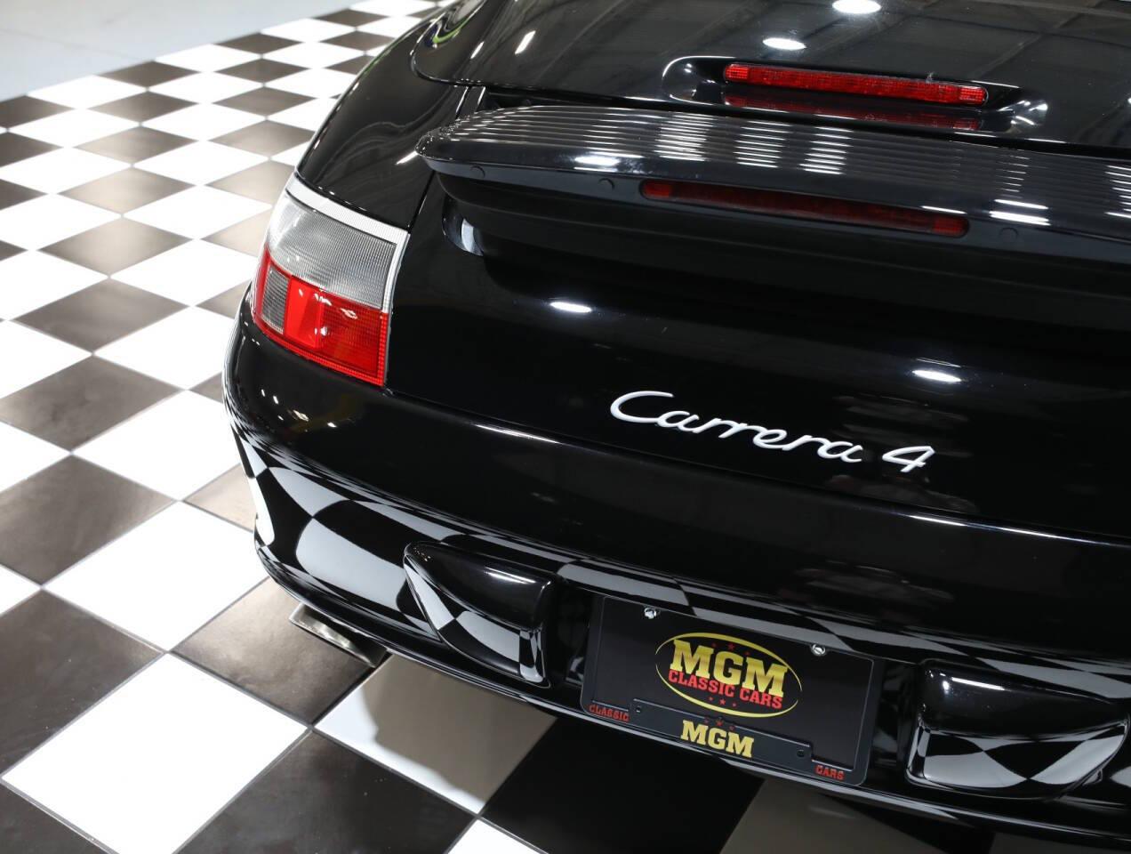 2003 Porsche 911
