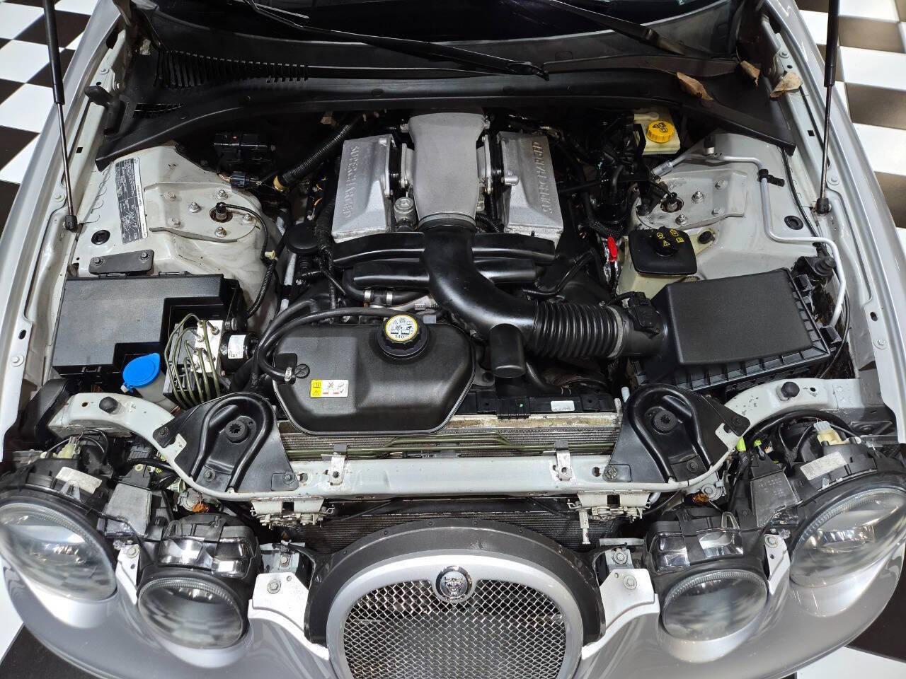 2005 Jaguar S-Type R