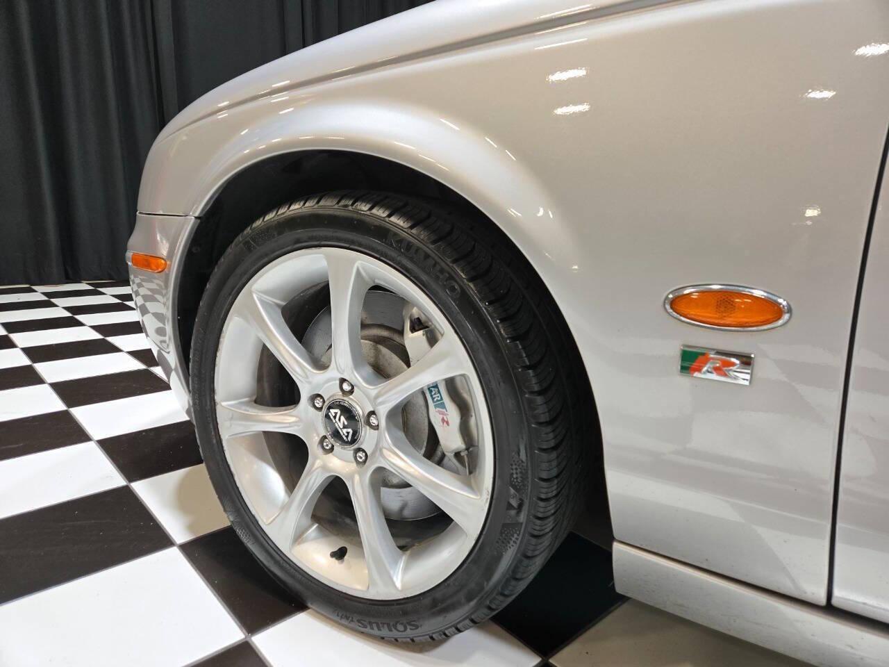 2005 Jaguar S-Type R