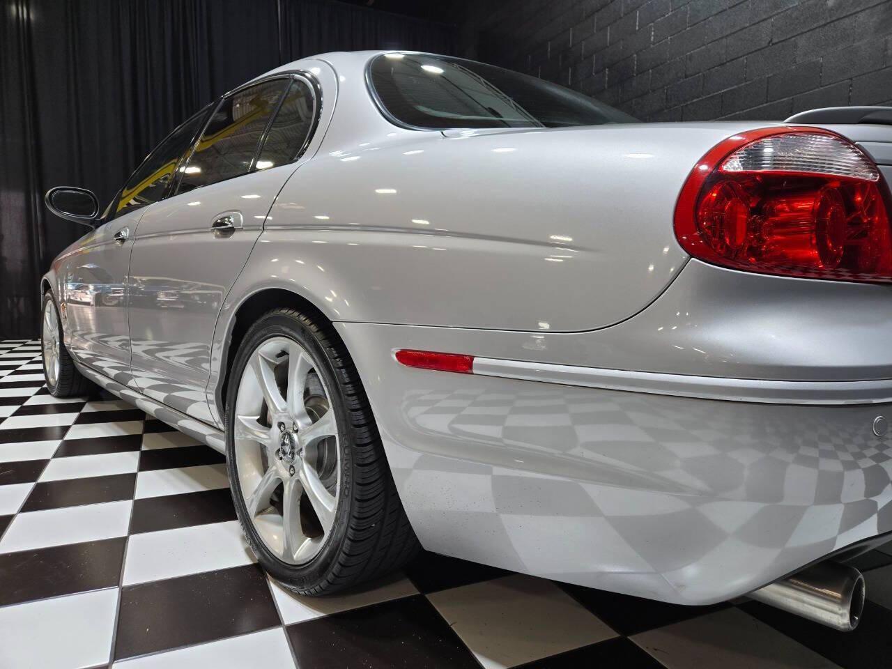 2005 Jaguar S-Type R