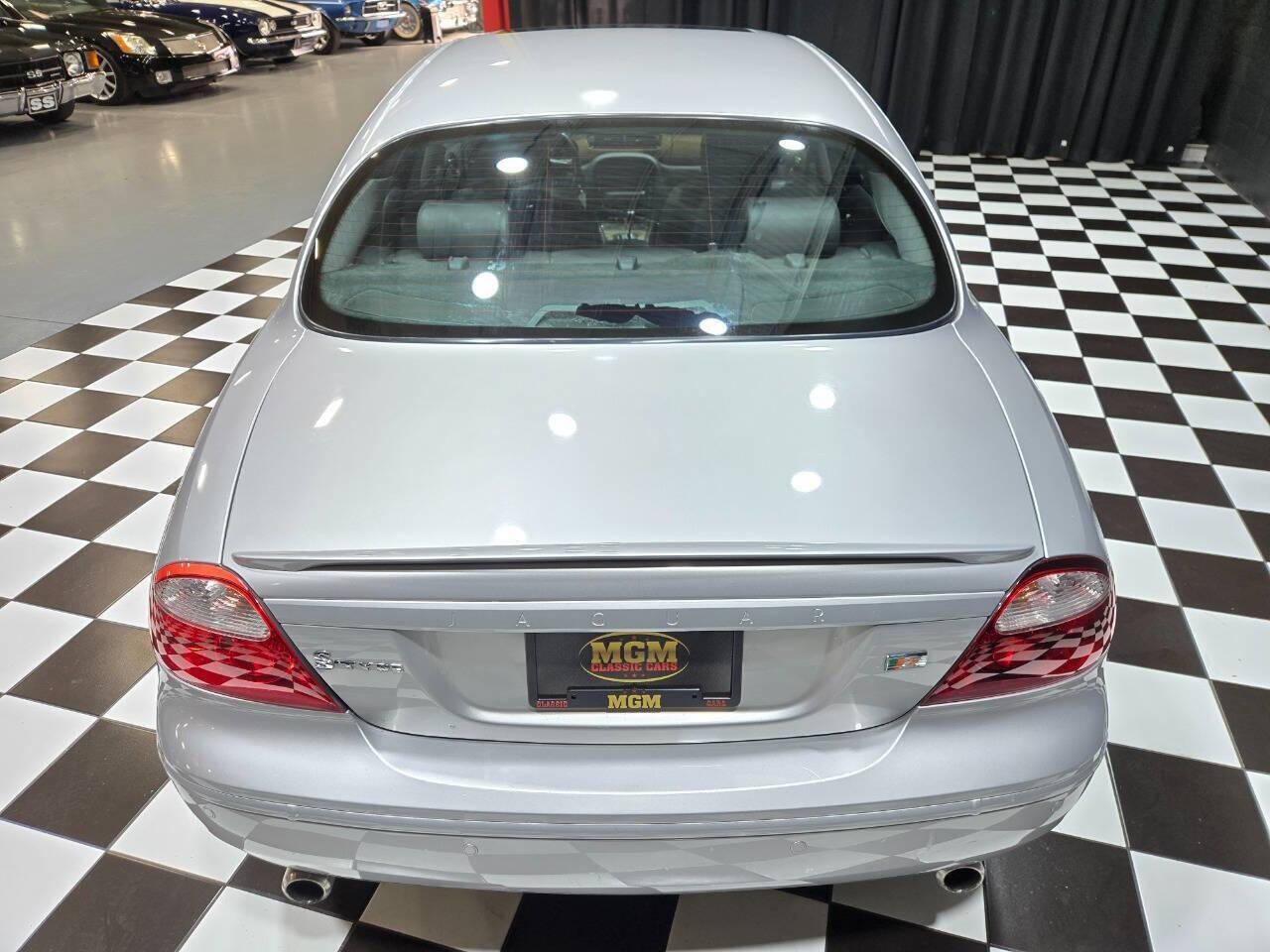2005 Jaguar S-Type R