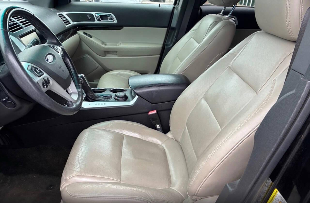 2014 Ford Explorer