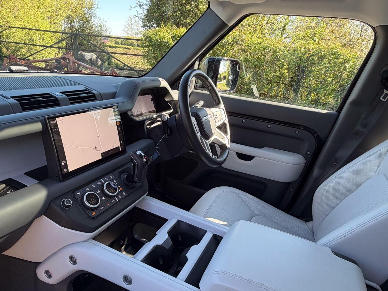 2024 Land Rover 3.0 D350 MHEV X-Dynamic HSE Auto 4WD Euro 6 (s/s) 5dr