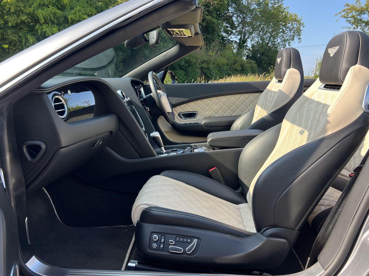 2015 Bentley 4.0 V8 GTC S Auto 4WD Euro 6 2dr