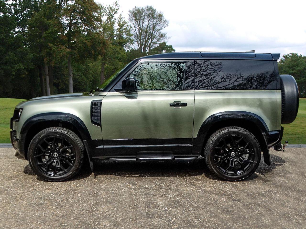 2021 Land Rover 3.0 D200 MHEV Hard Top SUV Auto 4WD SWB Euro 6 (s/s) 3dr