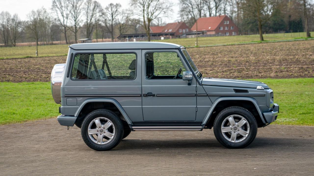 2004 Mercedes - Benz G500 SWB
