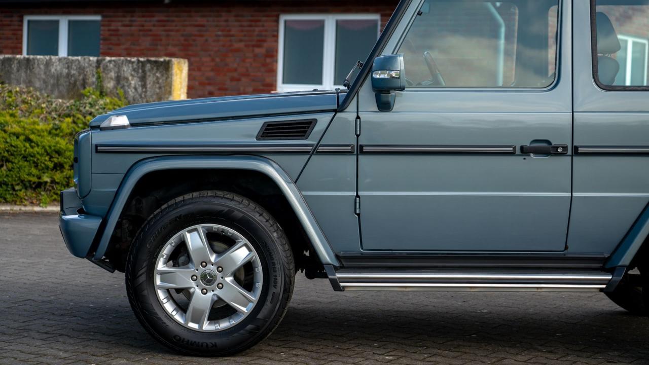 2004 Mercedes - Benz G500 SWB