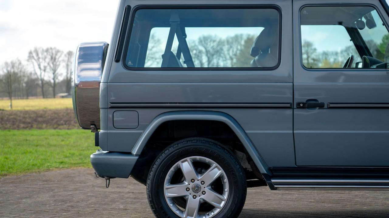 2004 Mercedes - Benz G500 SWB