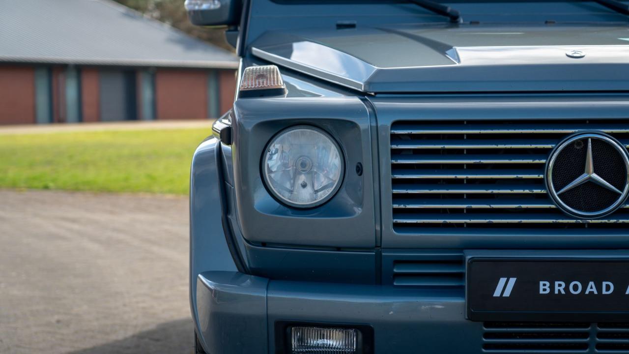 2004 Mercedes - Benz G500 SWB