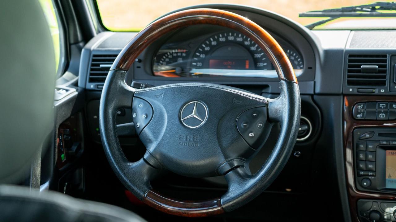 2004 Mercedes - Benz G500 SWB